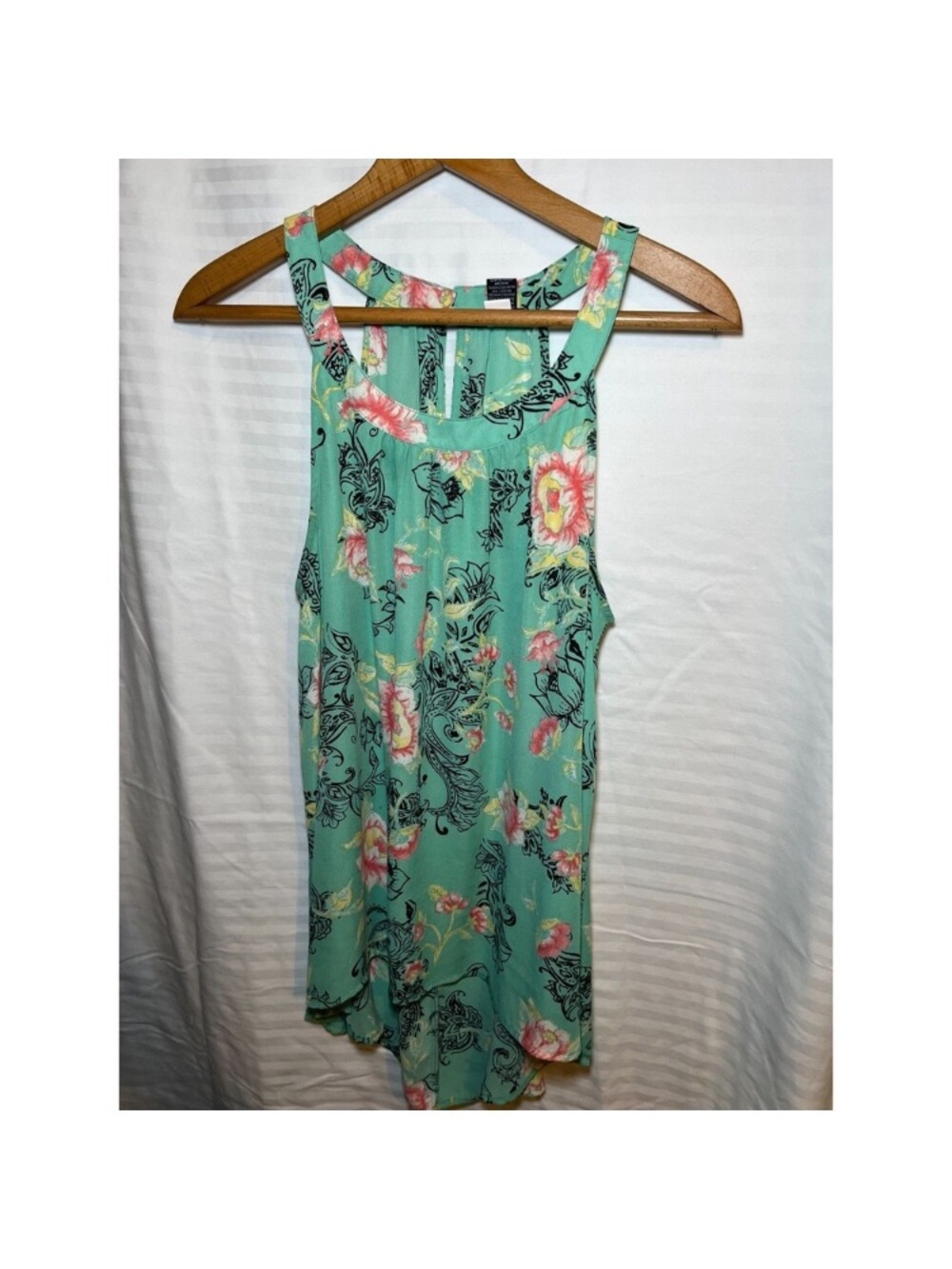 Sleeveless Floral Tank Top - Mint Floral